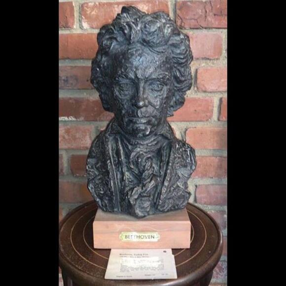 Vintage 1961 Beethoven Bust Sculpture Austin Productions 13" - Picture 1 of 4